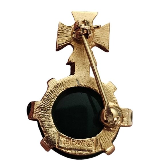 Trifari Rare Coronation Columbus Crucifix Enamel Lucite Faux Pearl Orb Pin, L504 - Picture 6 of 10